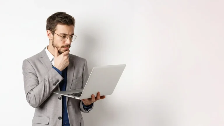 CÓMO EVITAR QUE TU WEB SEA INVISIBLE